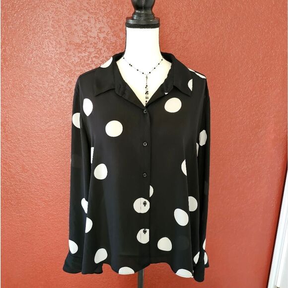 Black and White Polka Dot Women's Top - Picture 2 of 9